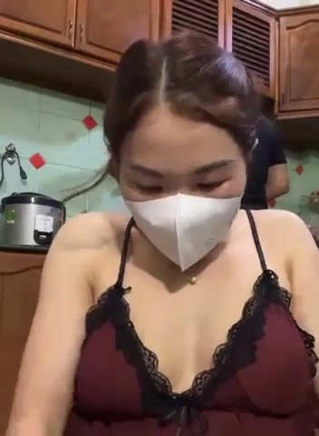 Sex Việt Hot - Nhấp nát bím con vợ của thằng bạn (Ảnh 1)