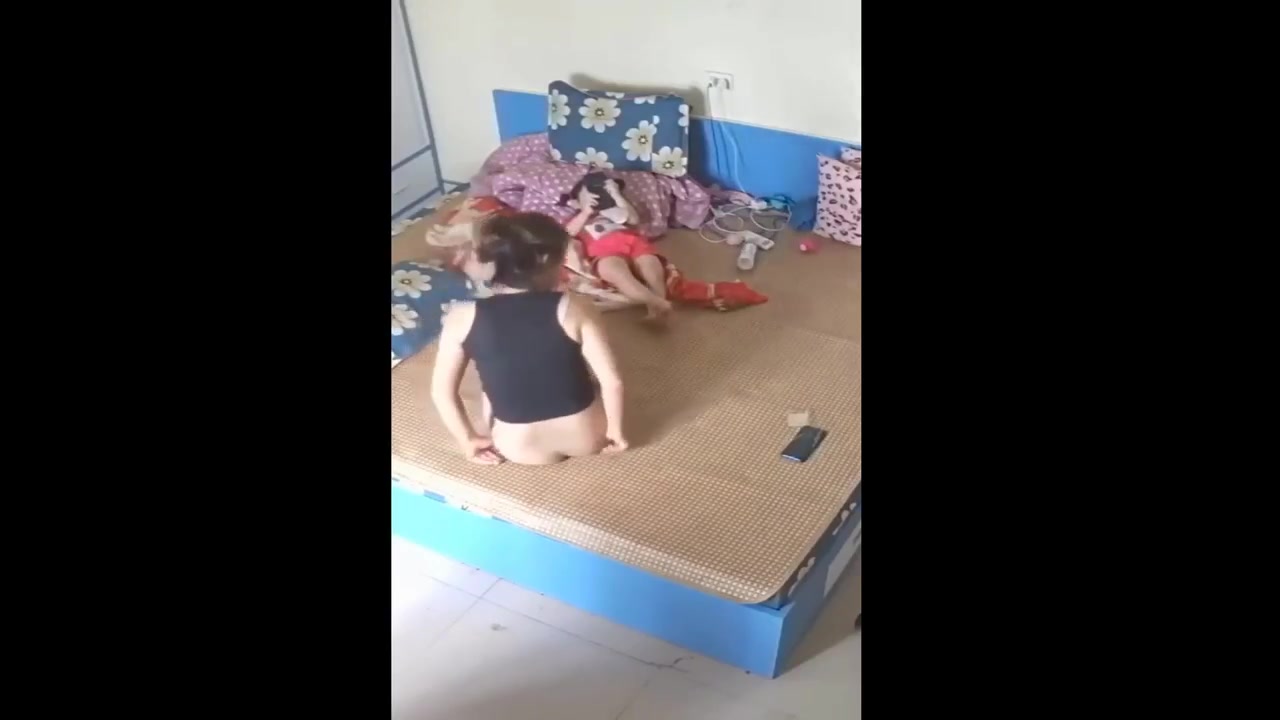 Sex Việt Hot - Lén lút vụng trộm với con gái riêng dâm đãng của vợ (Ảnh 23)