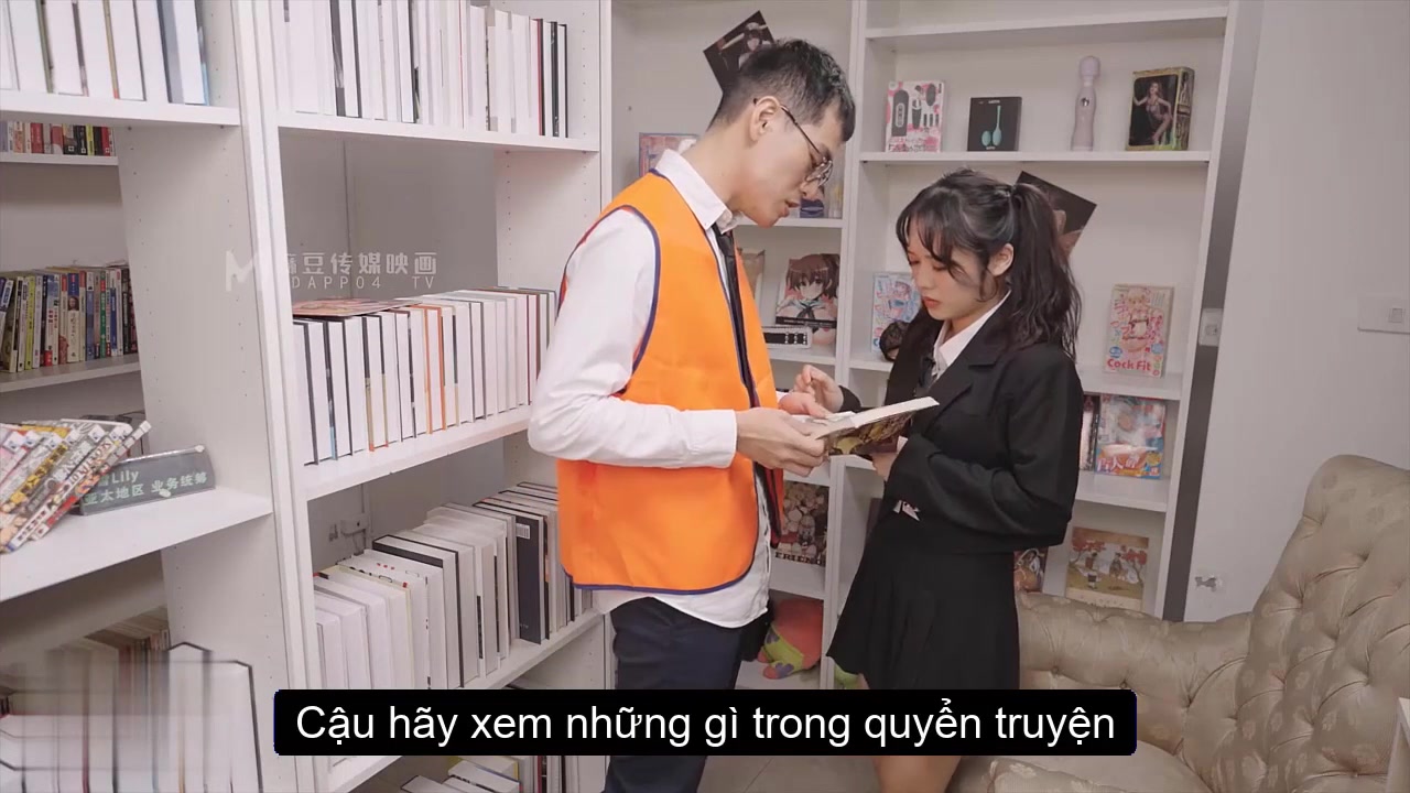 Sex TQ - Phim sex [trung quốc] em tay vịn karaoke ăn mặc hở hang gạ quan hệ trai lạ trên tàu và cái kết (Ảnh 4)