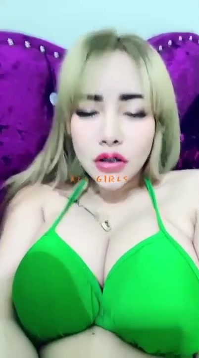 Sex Việt Hay - đóng gạch 2 cô em sugar baby xinh xắn bím lại nhiều nước (Ảnh 17)