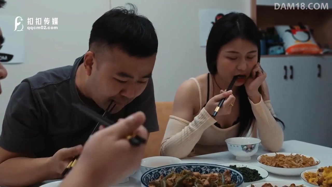 Sex China - Phim sex [Trung Quốc] Chuyện tình của cô chủ độc thân và anh nhân viên sửa chữa || Part 1 (Ảnh 3)