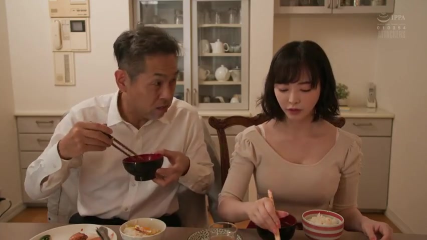 JAV HAY - Thôi miên rồi nắc mẹ kế hàng múp cực dâm đãng (Ảnh 1)