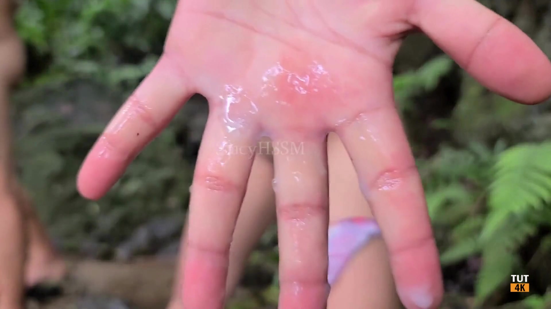 Sex Việt Hay - Phim sex [vietsub] nói dối đi công tác, vợ dâm dâng bím cho đồng nghiệp chịch (Ảnh 21)
