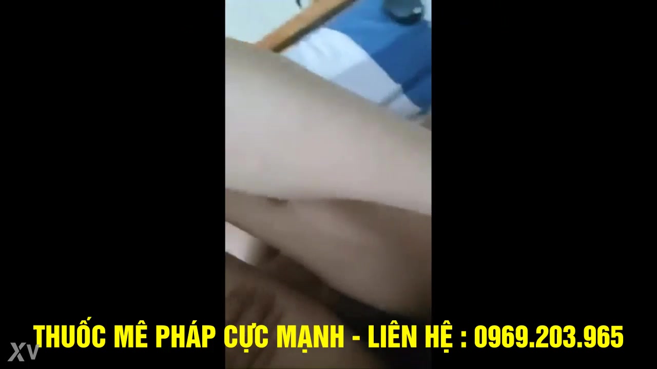 Sex Việt Mới - Phim sex [Vietsub] Cô vợ xinh ngây thơ nghe theo lời xúi dục của tên sếp biến thái (Ảnh 12)