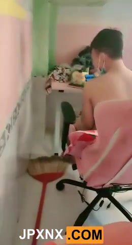 Sex Việt Hot - Phim sex [Việt Nam] Mẹ kế sơ hở 1 tí là thằng con bay vào nhấp như con nghiện (Ảnh 14)