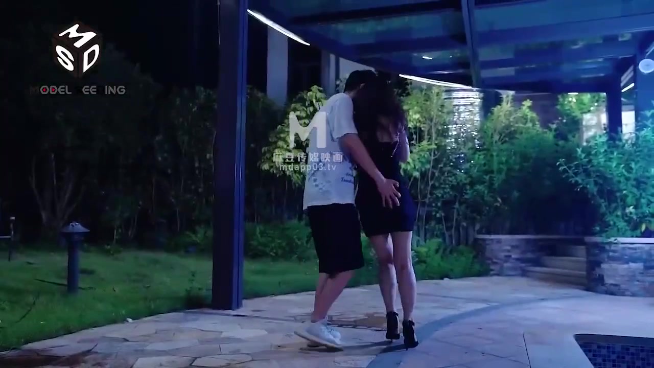 Sex TQ - Bắt gặp cô em kế khỏa thân và cái kết rên la (Ảnh 3) Sex TQ - Bắt gặp cô em kế khỏa thân và cái kết rên la (Ảnh 3)