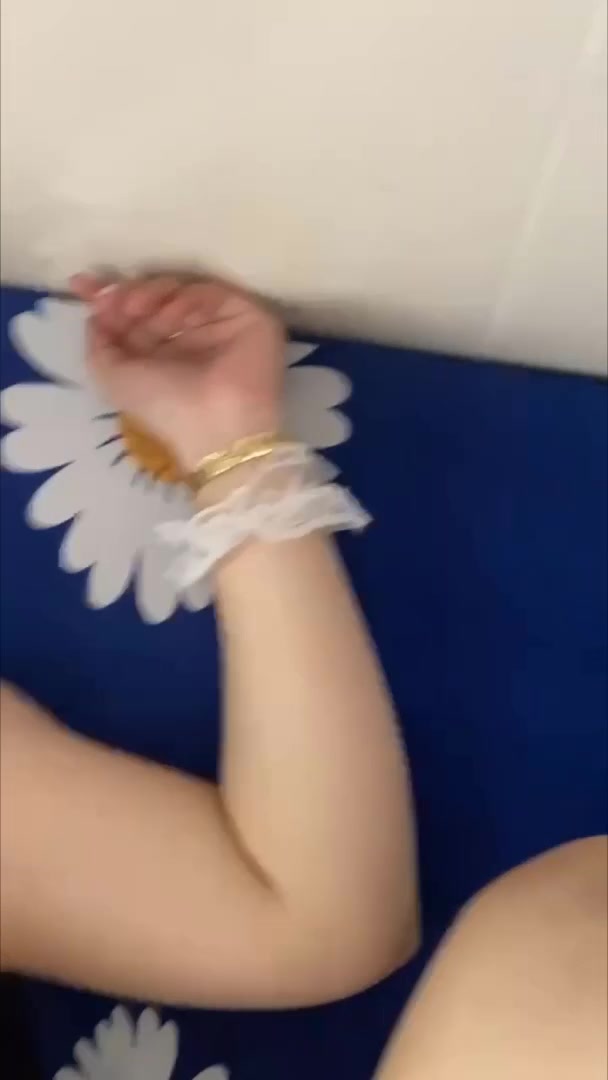 Sex Việt Hay - Cô chị bạn nứng bướm đã gạ cậu em rể bằng quần lót (Ảnh 22)