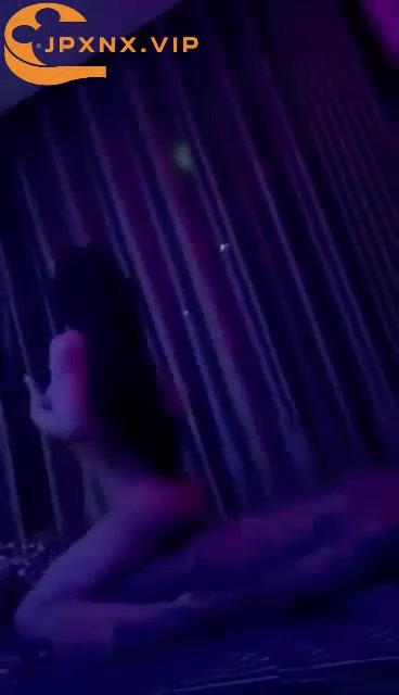 Sex Viêt - Nện em tay vịn karaoke mưa tuổi 19 vú tròn dáng cực ngon (Ảnh 16)