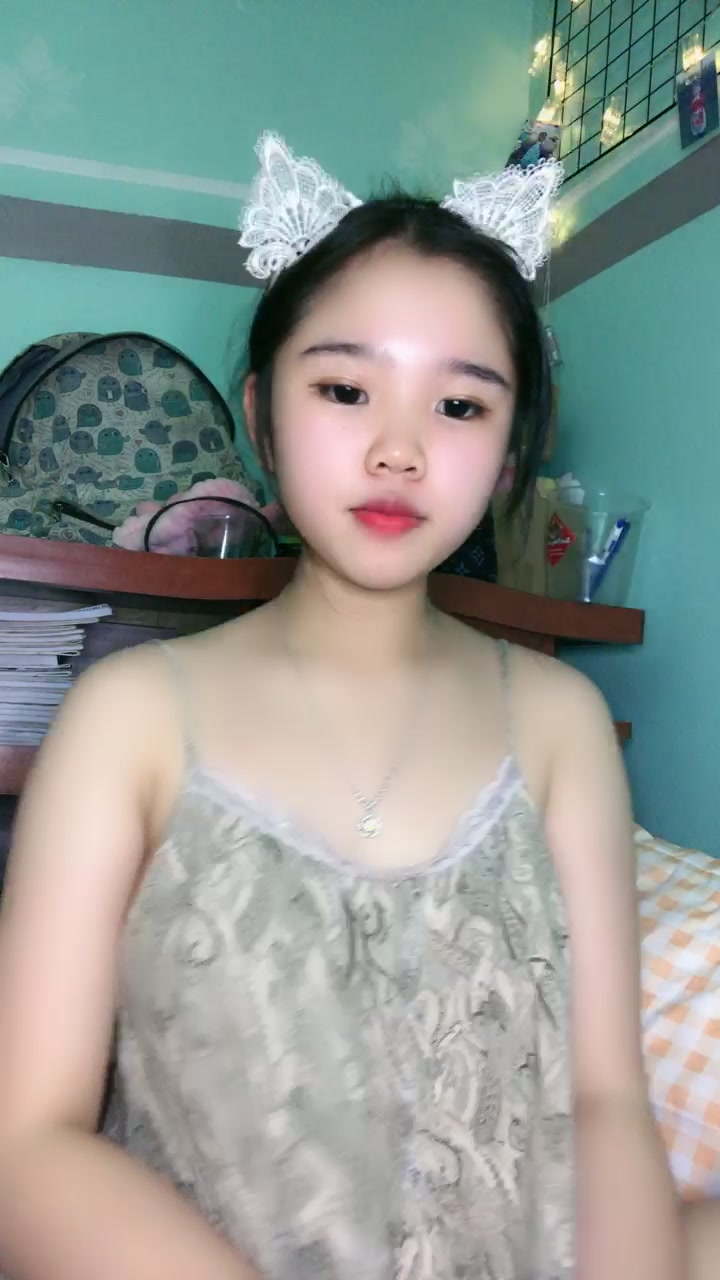 Sex Việt Hot - Lần đầu được đụ em cave vú bự hàng ngon (Ảnh 2) Sex Việt Hot - Lần đầu được đụ em cave vú bự hàng ngon (Ảnh 2)