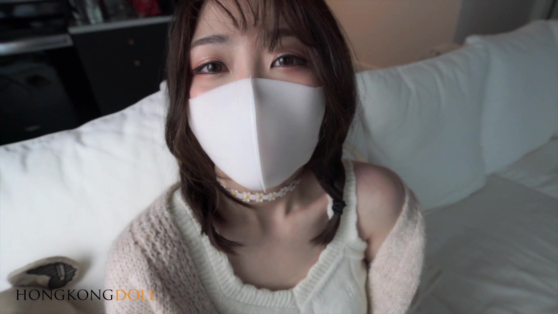 China AV - Phim sex [trung quốc] ông bố lên cơn đè con gái ra làm tình luôn (Ảnh 1)