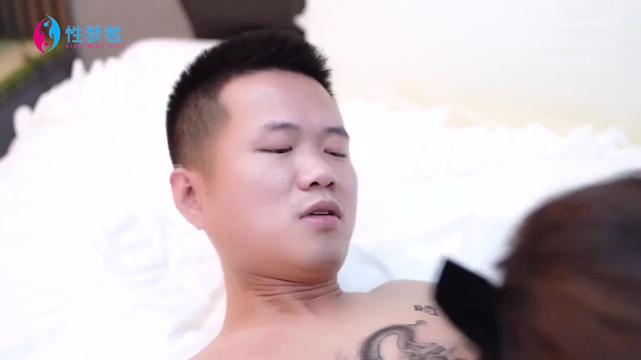 Sex Trung Quốc - Rủ hàng xóm sang nhà ăn cơm ăn luôn cả em (Ảnh 8) Sex Trung Quốc - Rủ hàng xóm sang nhà ăn cơm ăn luôn cả em (Ảnh 8)