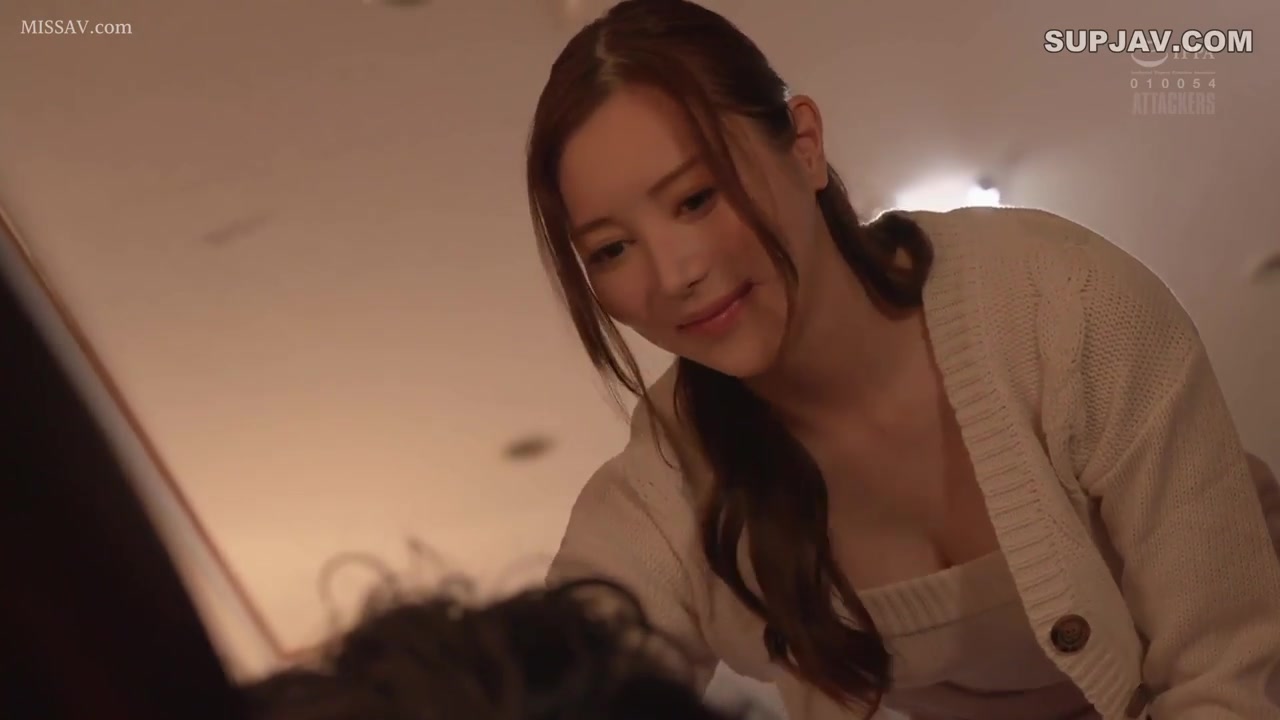 HOT JAV - Cô vợ hồi xuân thích giã nhau với trai trẻ (Ảnh 1)